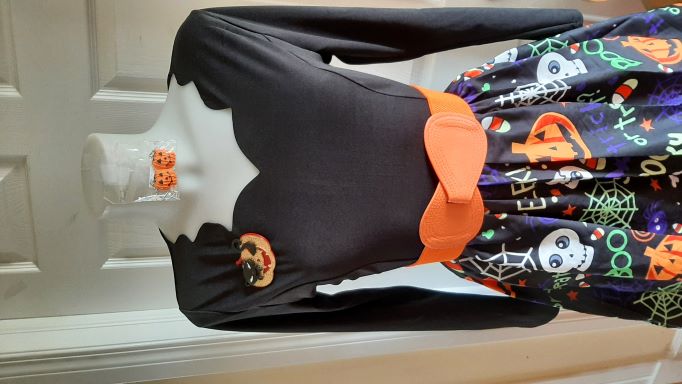 Retro Halloween Pumpkin Long Sleeved Swing Dress