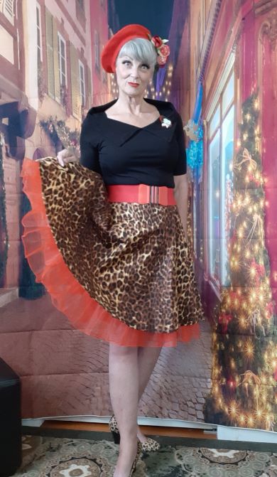 Retro Leopard Print Swing Skirt