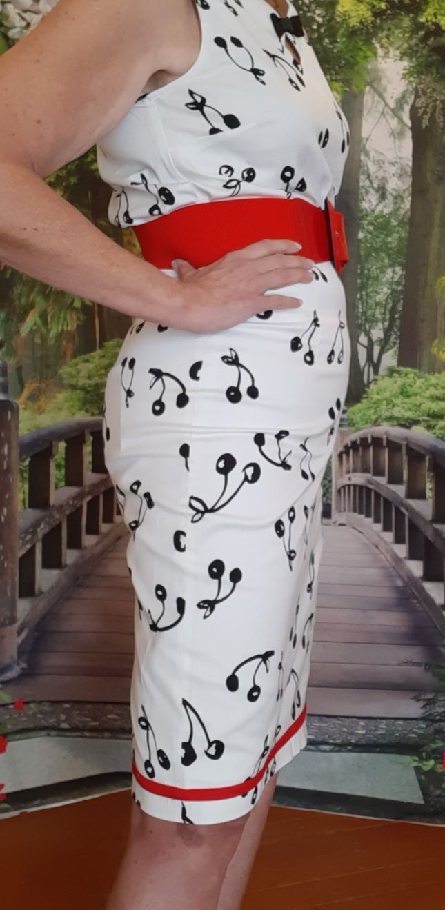 "Banned Retro" Cherry Pop Pencil Skirt