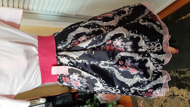 Retro Black Swing Skirt with Pink Roses design